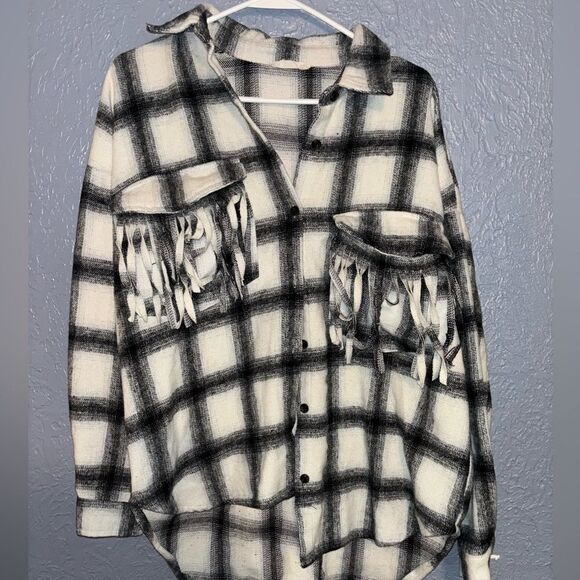 Altar’d state fringe jacket - Picture 2 of 5